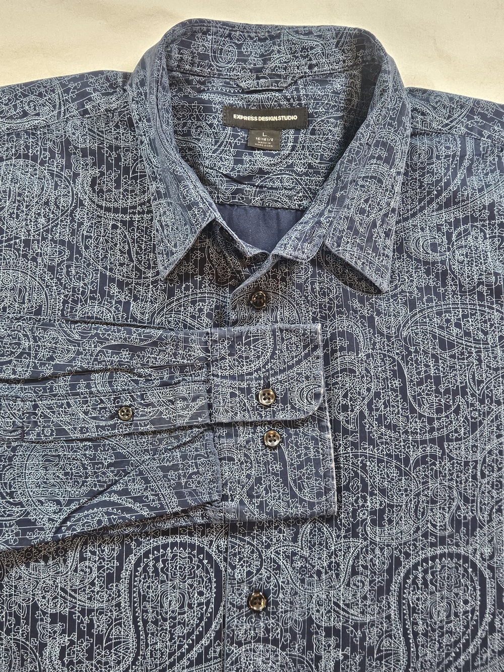 Vintage Express Design Studio Men’s Navy Paisley Button-Up Long Sleeve Shirt